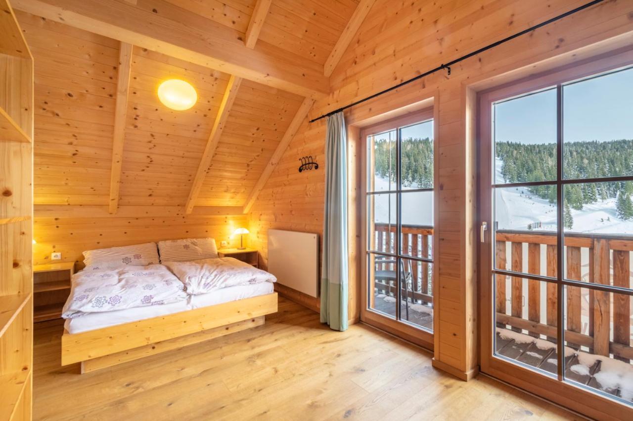 Vesely Svist Chalet Lachtal Buitenkant foto
