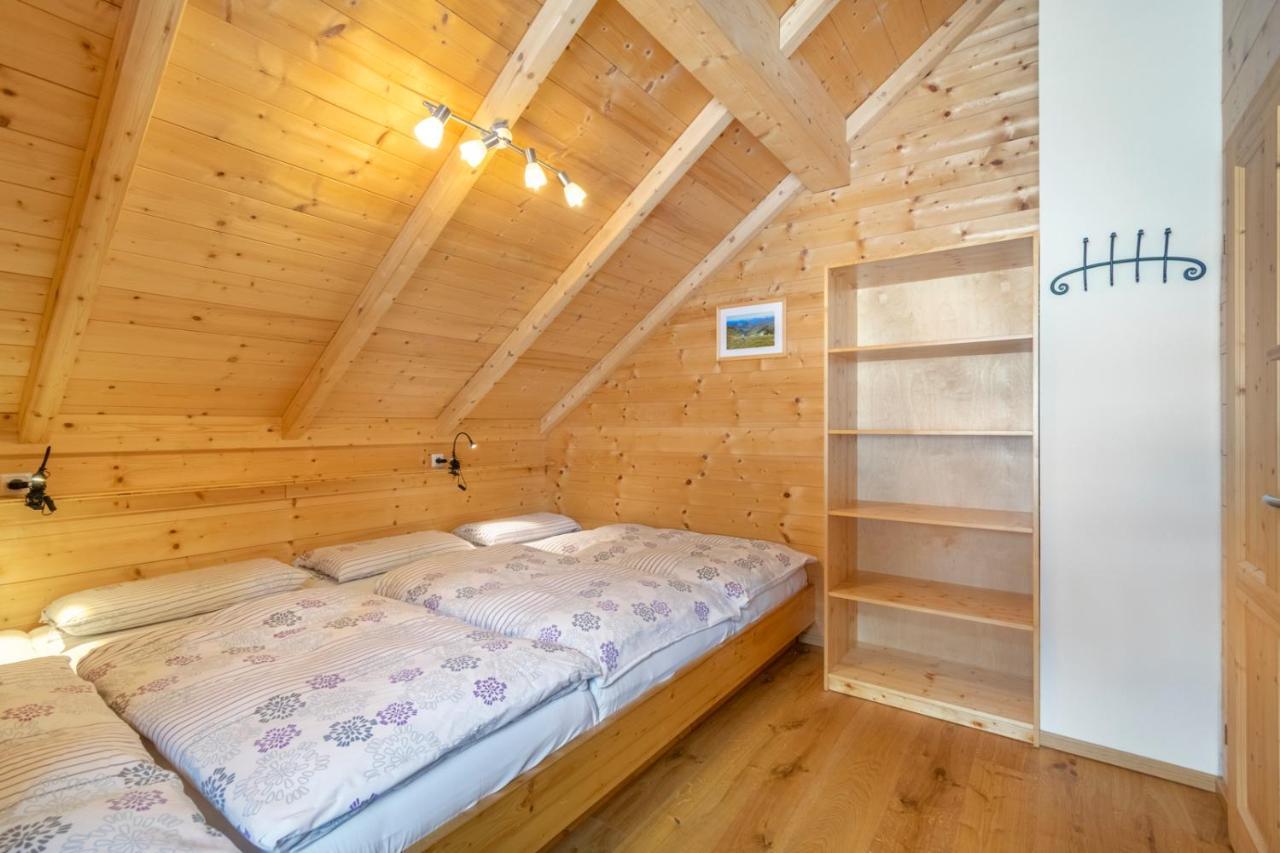 Vesely Svist Chalet Lachtal Buitenkant foto