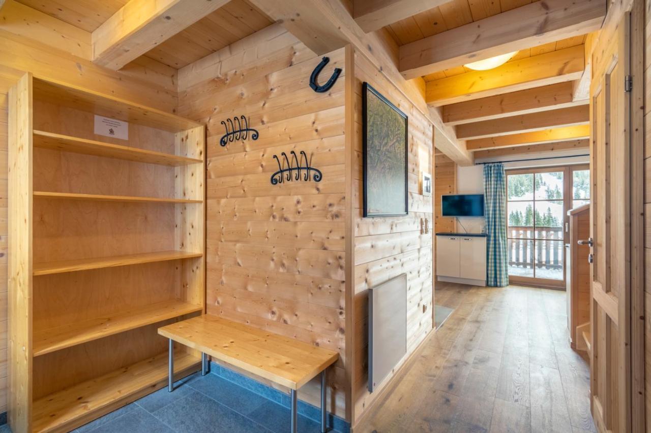 Vesely Svist Chalet Lachtal Buitenkant foto