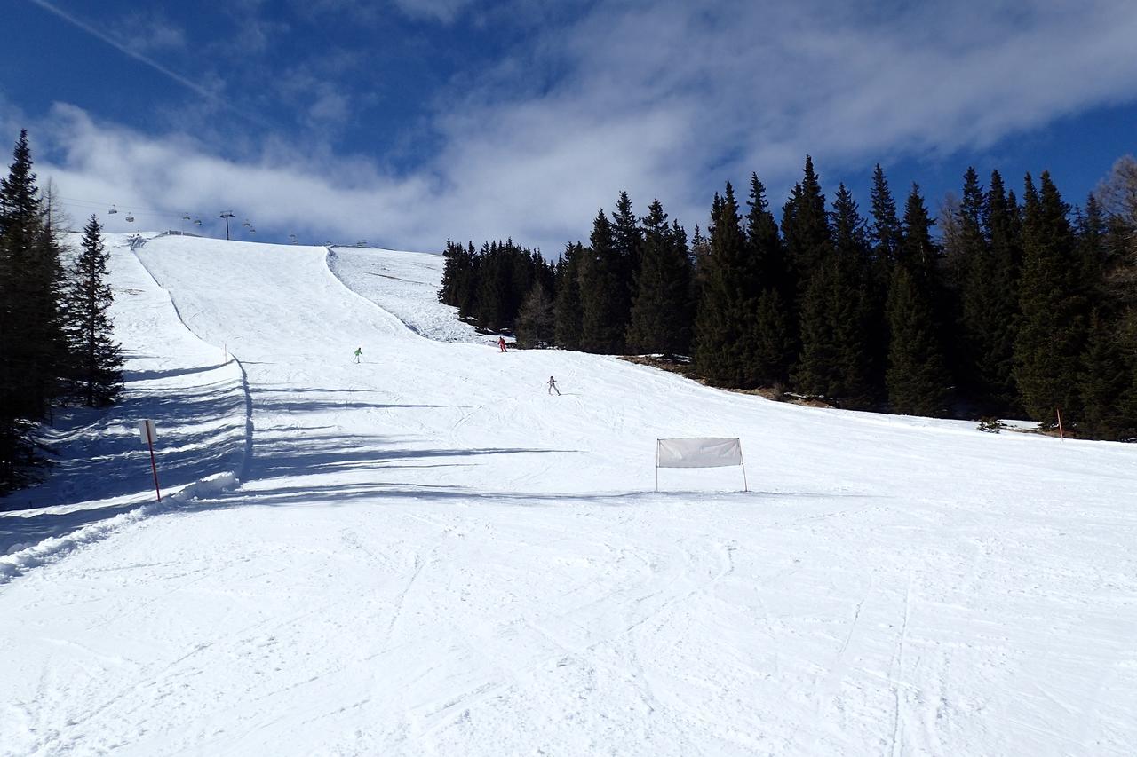 Vesely Svist Chalet Lachtal Buitenkant foto